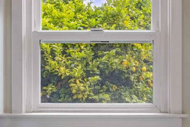 $624,999 | 729 40th Street, Oakland, CA 94609