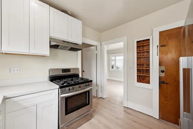 $624,999 | 729 40th Street, Oakland, CA 94609