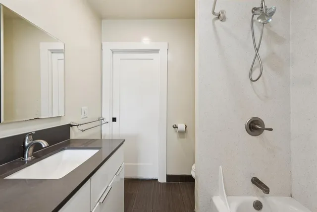 $624,999 | 729 40th Street, Oakland, CA 94609