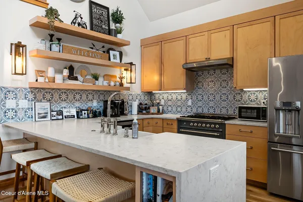 $649,000 | 20 Hitchcock Drive, Dover, ID 83825