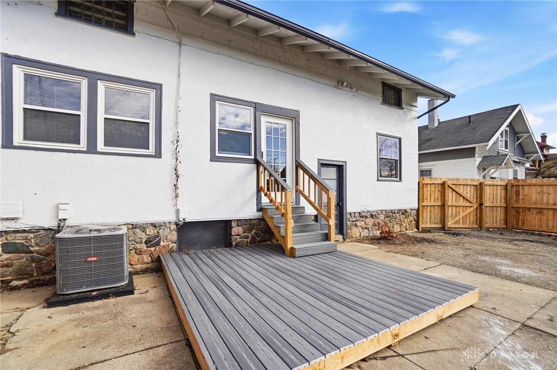 25 Englewood Road Springfield, OH 45504 - Photo 58 of 66 A newly constructed deck, perfect for outdoor enjoyment.