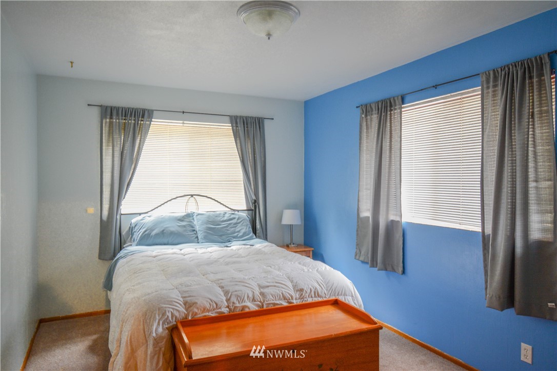 13685 Olympic View Road Northwest Silverdale, WA 98383 - Photo 11 of 24 Gallery Image 11