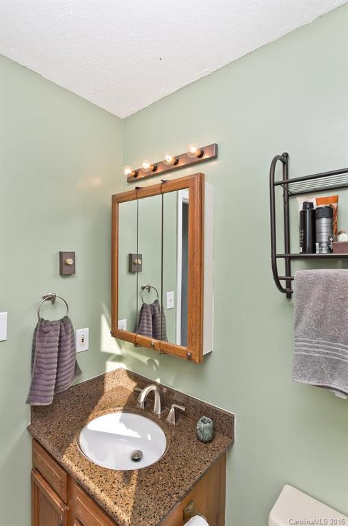 46 Moss Road Weaverville, NC 28787 - Photo 11 of 24 Gallery Image 11