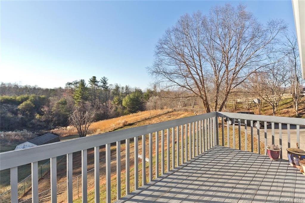 46 Moss Road Weaverville, NC 28787 - Photo 18 of 24 Gallery Image 18