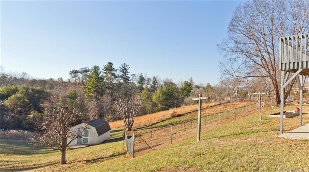 46 Moss Road Weaverville, NC 28787 - Photo 23 of 24 Gallery Image 23