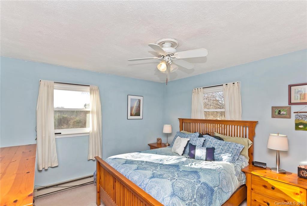 46 Moss Road Weaverville, NC 28787 - Photo 8 of 24 Gallery Image 8
