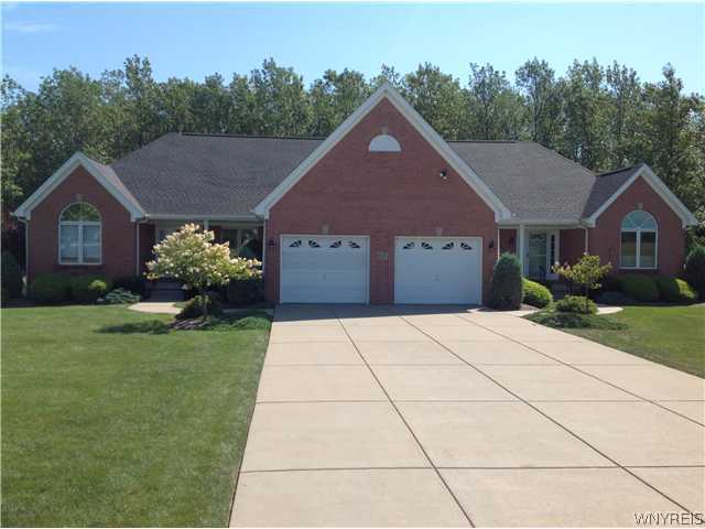 6345 Kraus Road Clarence, NY 14032 - Photo 1 of 1 Exterior Front