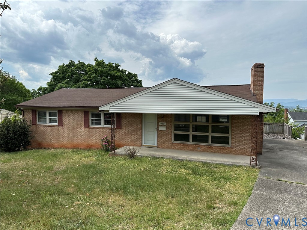 865 Olney Road Vinton, VA 24179 - Photo 1 of 23