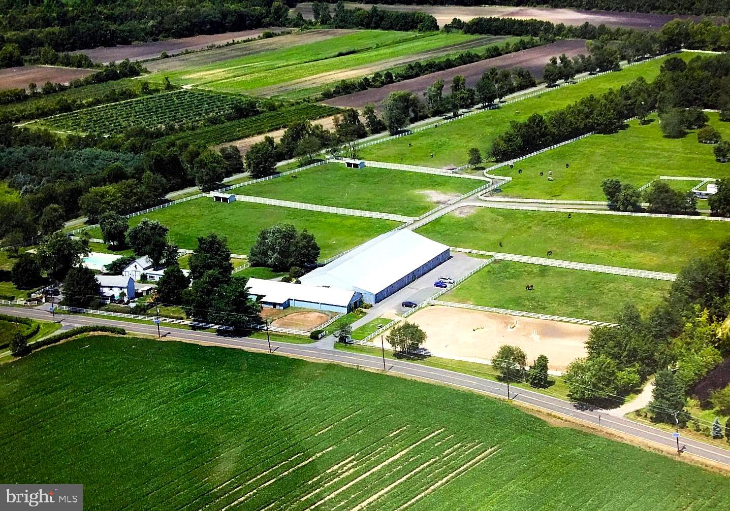209 Buddtown Road Southampton, NJ 08088 - Photo 2 of 79 Sprawling countryside estate with stables.