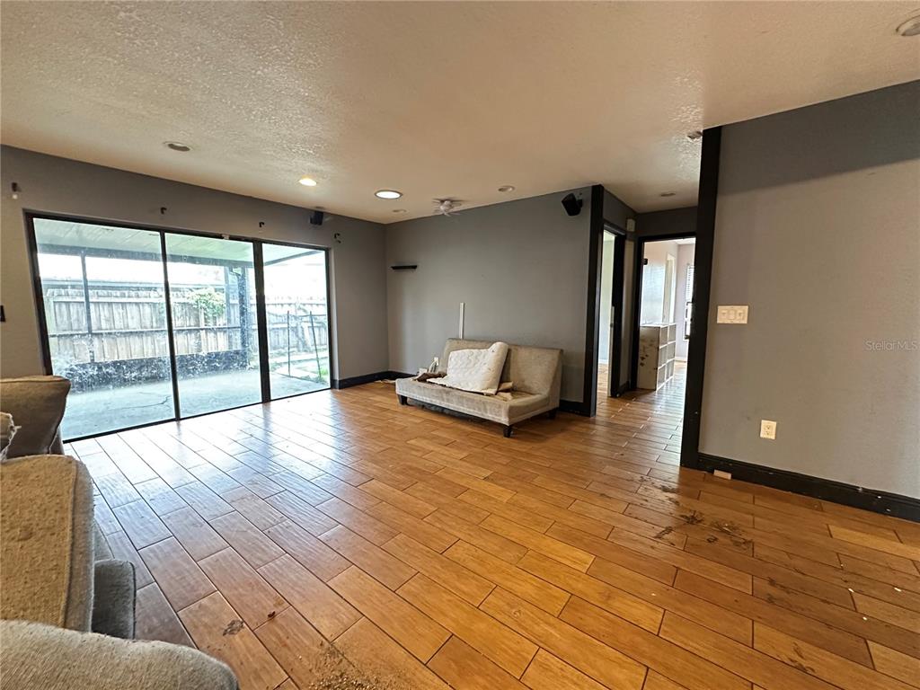 1402 Shell Flower Drive Brandon, FL 33511 - Photo 17 of 30