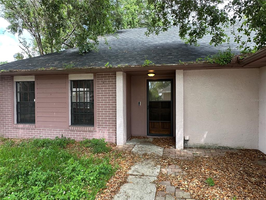 1402 Shell Flower Drive Brandon, FL 33511 - Photo 4 of 30