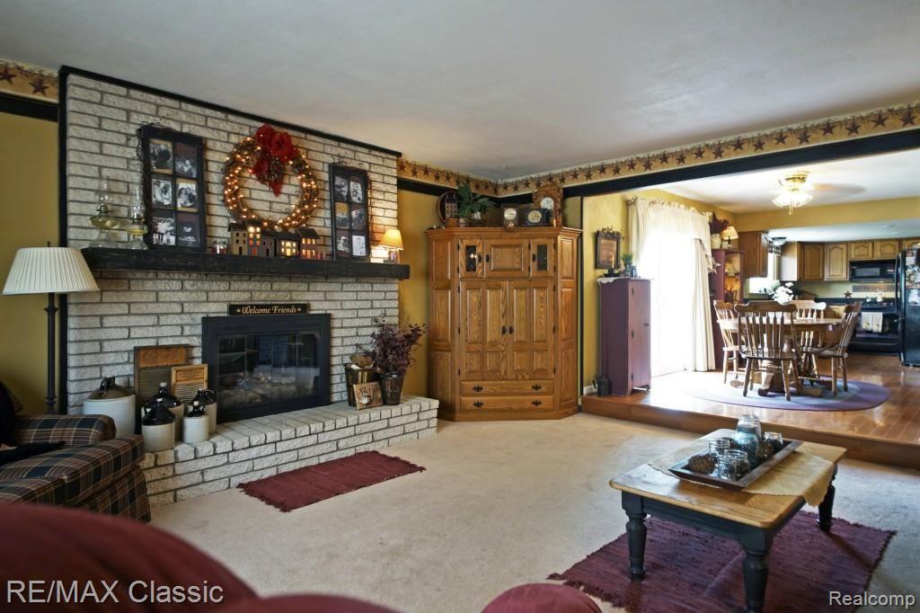 42476 Proctor Road Canton, MI 48188 - Photo 12 of 25 7-photo-print-2346667.jpg