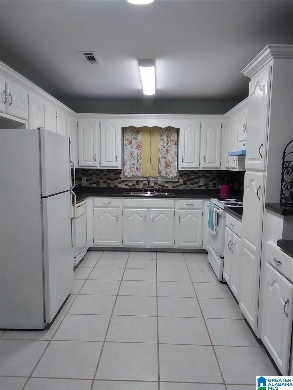 218 Center Star Road Pell City, AL 35125 - Photo 5 of 12