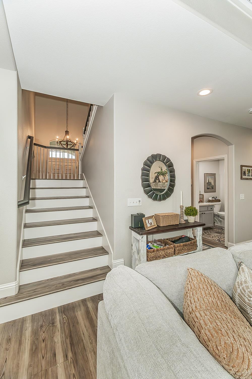 1175 Applegate Avenue Clovis, CA 93611 - Photo 13 of 65