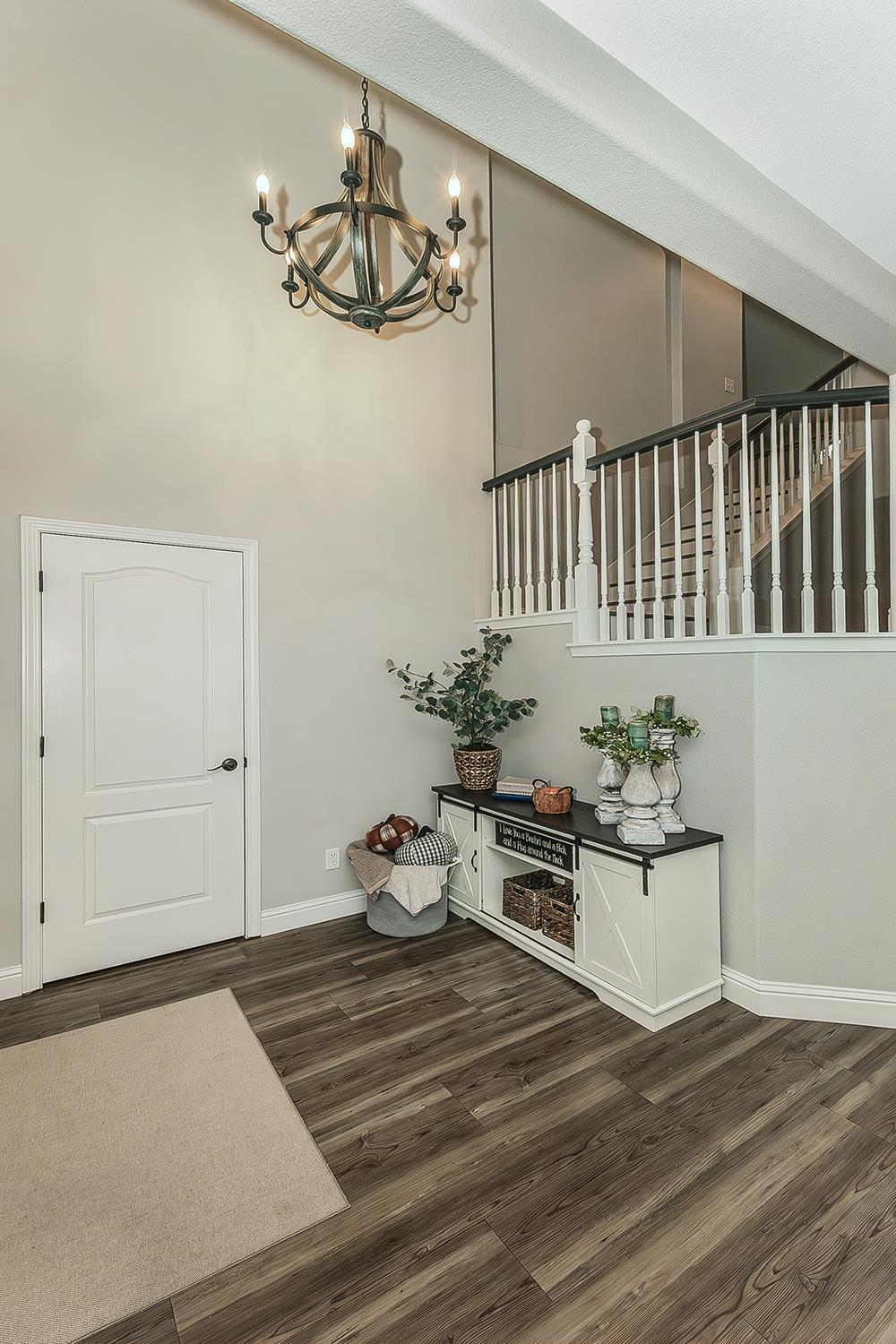 1175 Applegate Avenue Clovis, CA 93611 - Photo 57 of 65