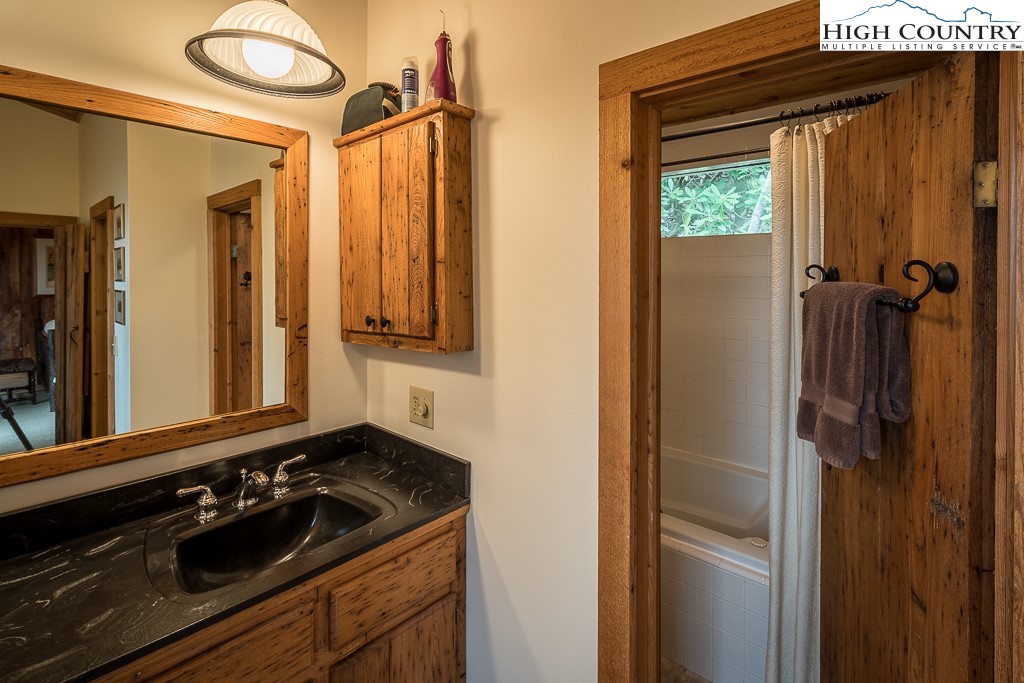 160 Azalea Hill Boone, NC 28607 - Photo 25 of 48 Gallery Image 25