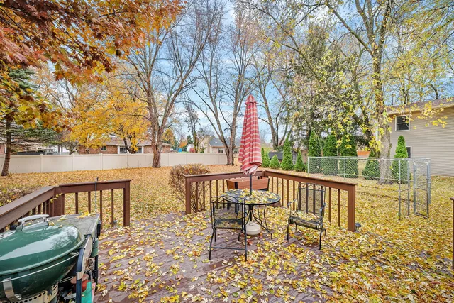 $344,500 | 223 Pleasure Drive, Yorkville, IL 60560