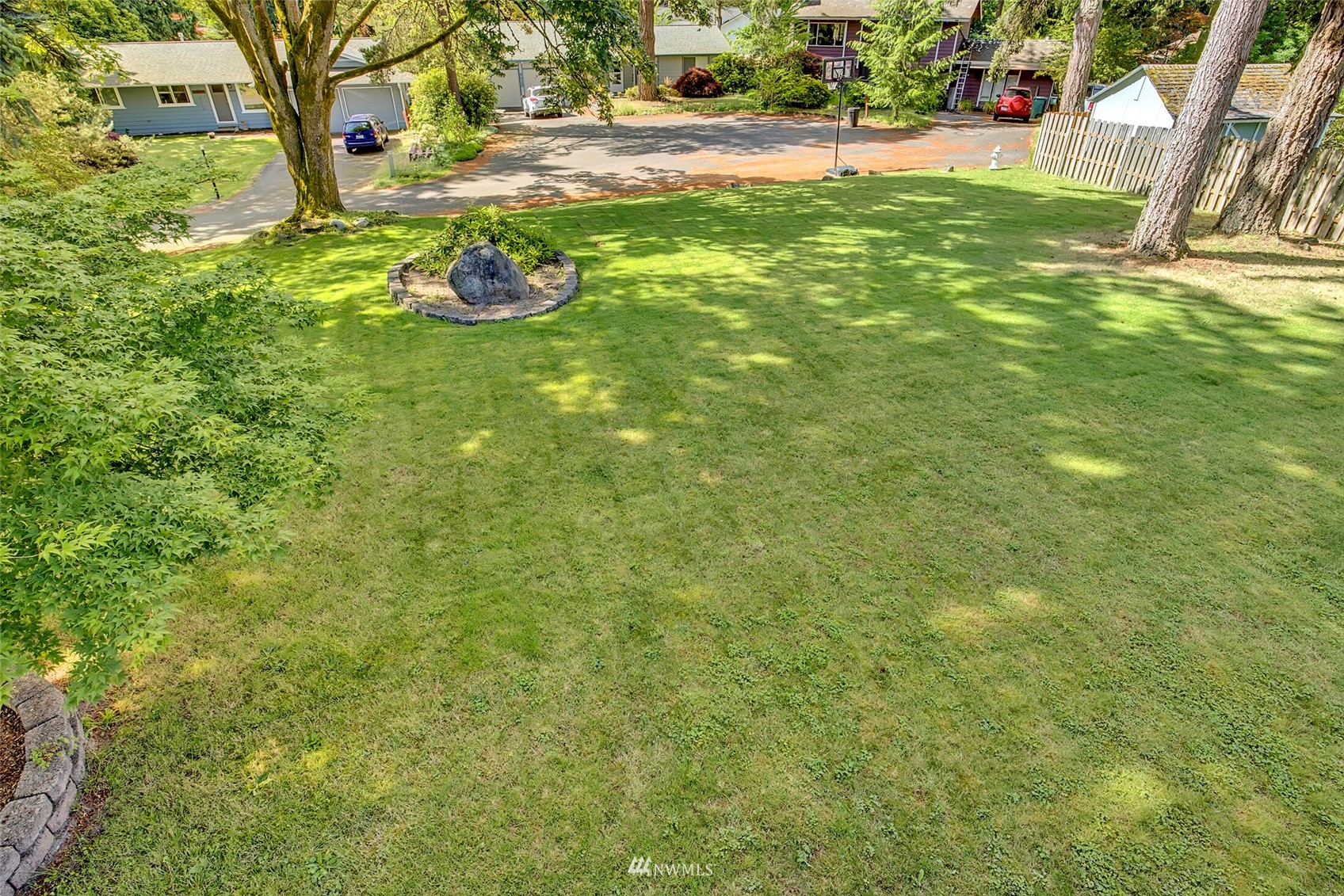 2322 243rd Place Southwest Bothell, WA 98021 - Photo 28 of 29 a view of yard with green space
