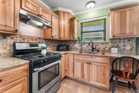 $165,900 | 1245 Juanita Avenue, Denham Springs, LA 70726