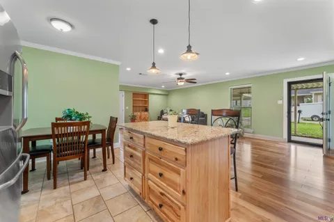 $165,900 | 1245 Juanita Avenue, Denham Springs, LA 70726