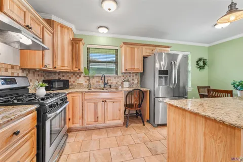 $165,900 | 1245 Juanita Avenue, Denham Springs, LA 70726