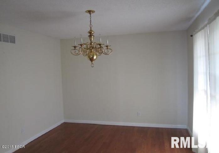 916 Mick Road Mount Vernon, IL 62864 - Photo 15 of 17