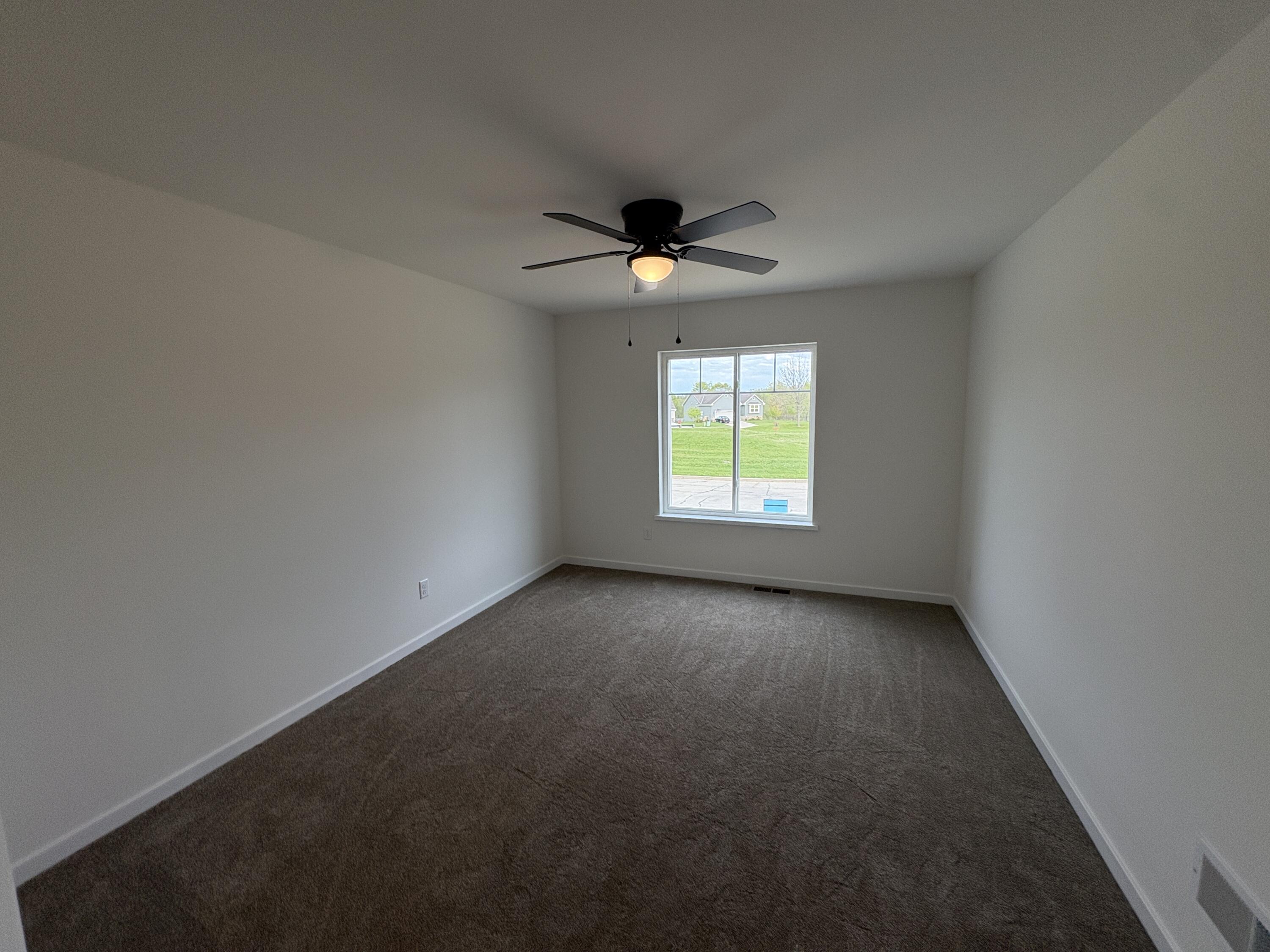 267 Cardinal Drive Sullivan, WI 53178 - Photo 23 of 37 Bed 2