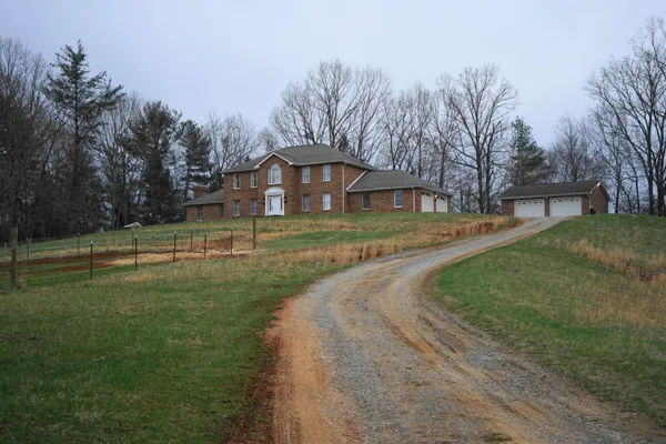 $895,000 | 4670 Brookridge Road, Hardy, VA 24101