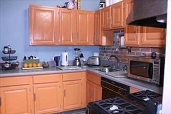 70 Clarendon Street, Unit 4 Boston, MA 02116 - Photo 1 of 6