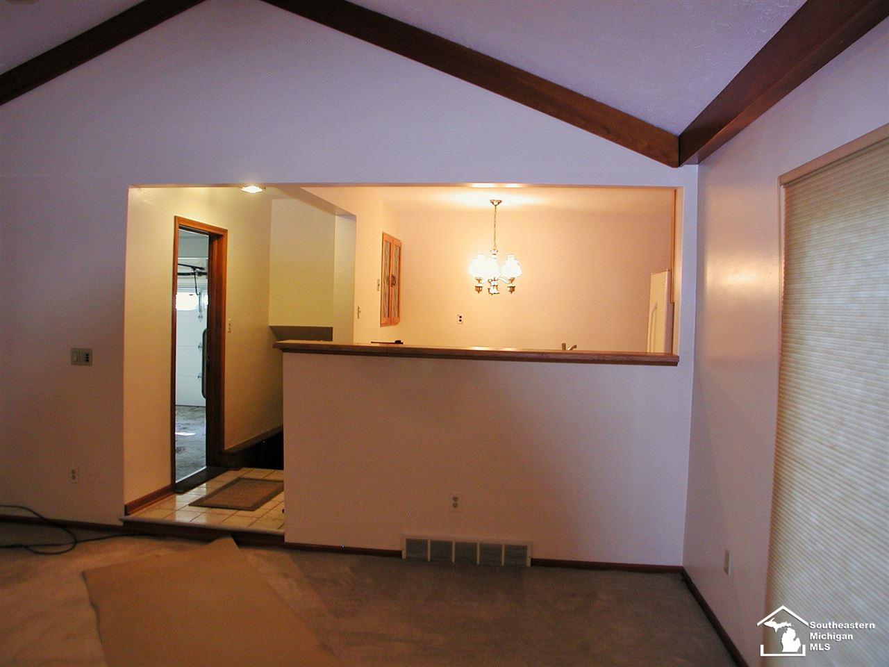 9241 Reeck Road Allen Park, MI 48101 - Photo 5 of 13