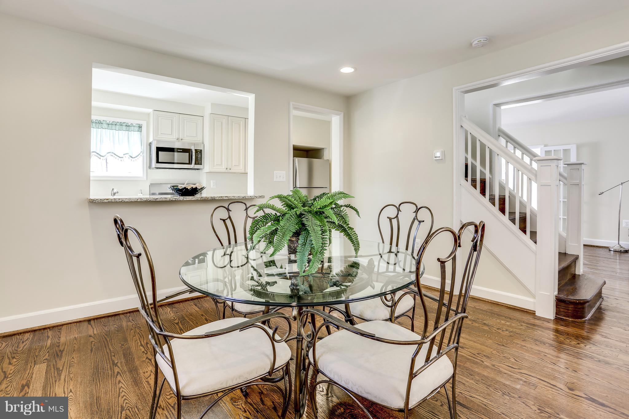 31 Broadship Road Dundalk, MD 21222 - Photo 6 of 29 Dining Room