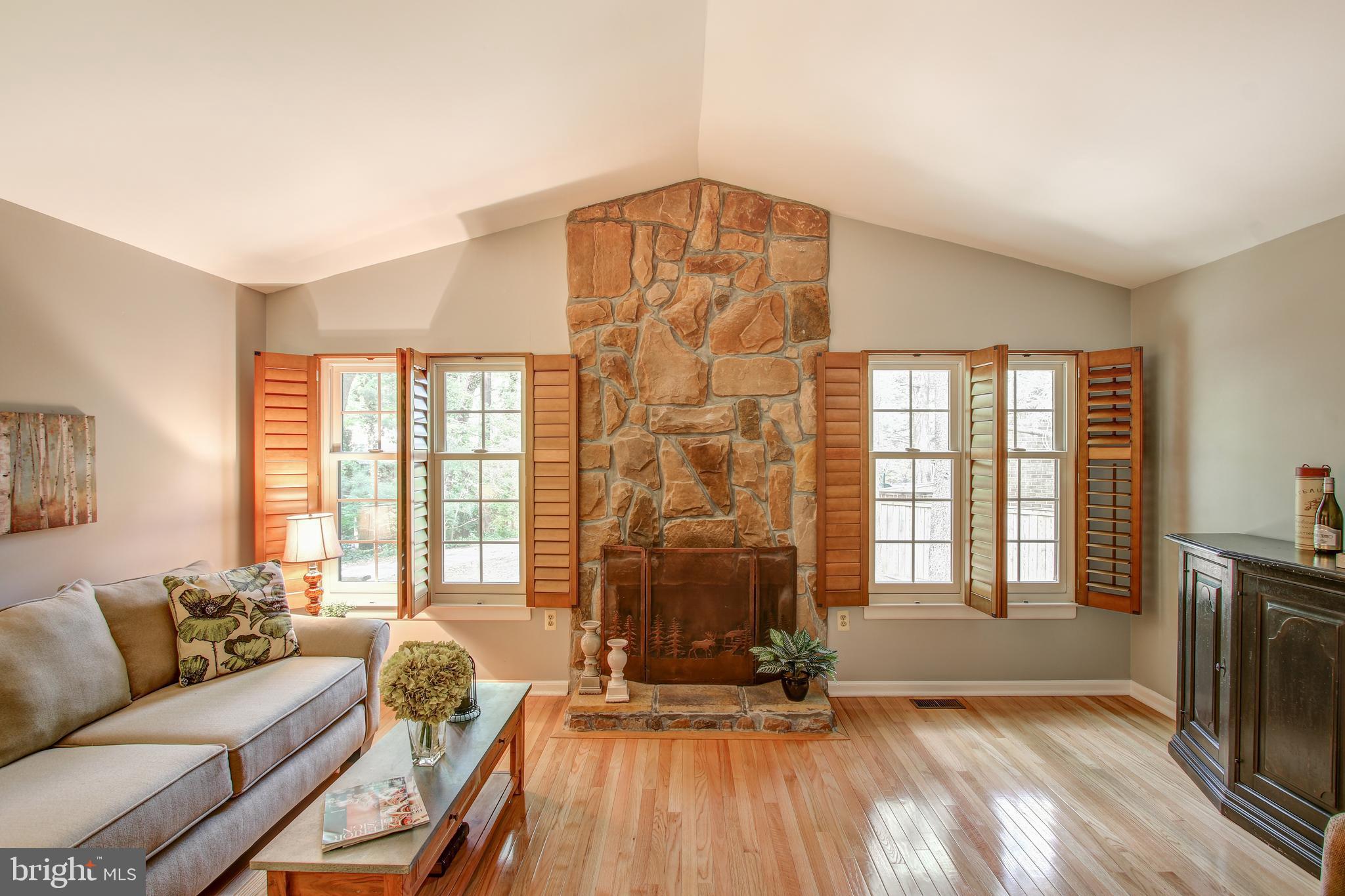 11309 Headlands Court Reston, VA 20191 - Photo 16 of 32 Bonus family room with wood burning fireplace