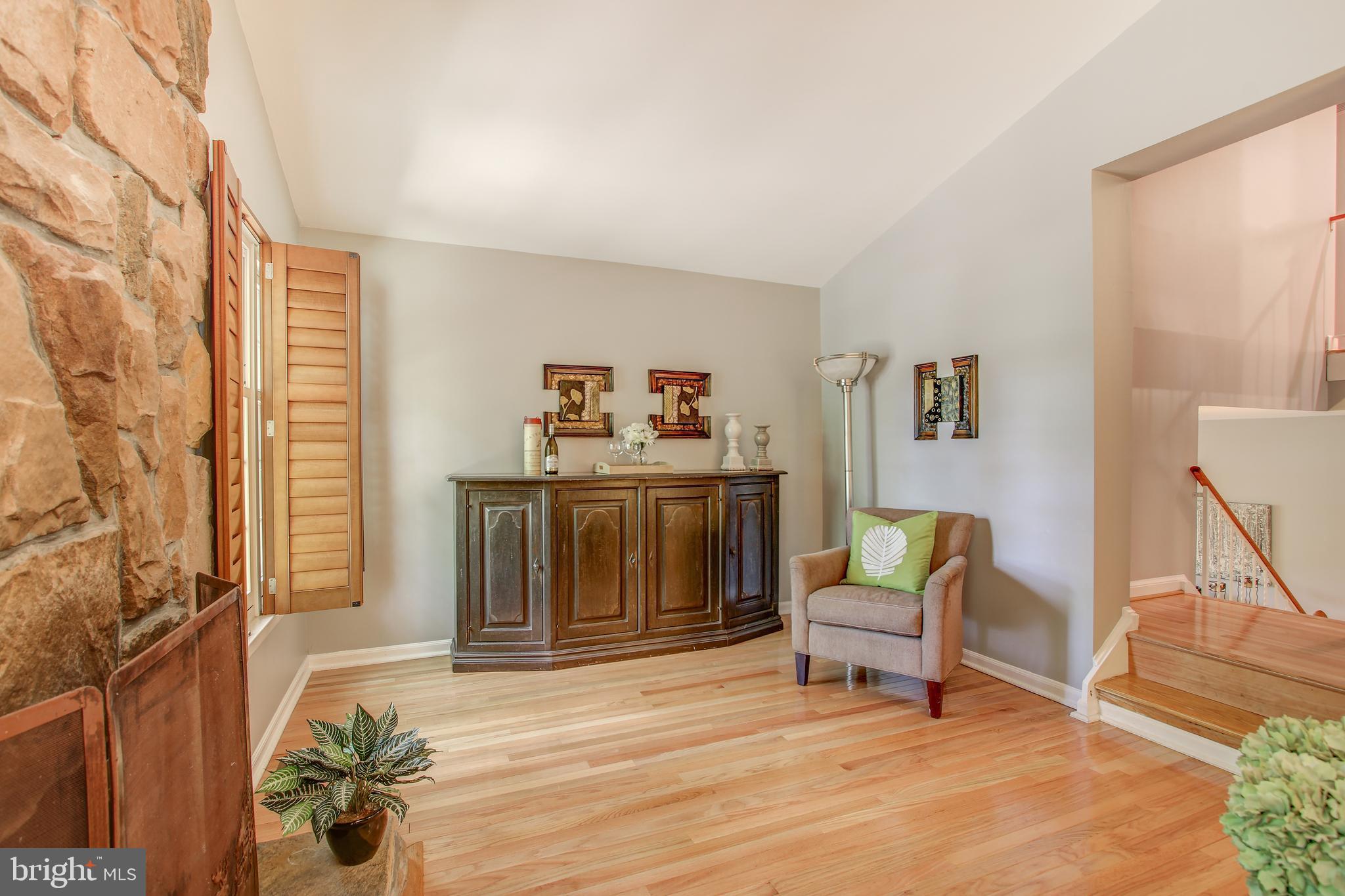11309 Headlands Court Reston, VA 20191 - Photo 18 of 32 Bonus family room