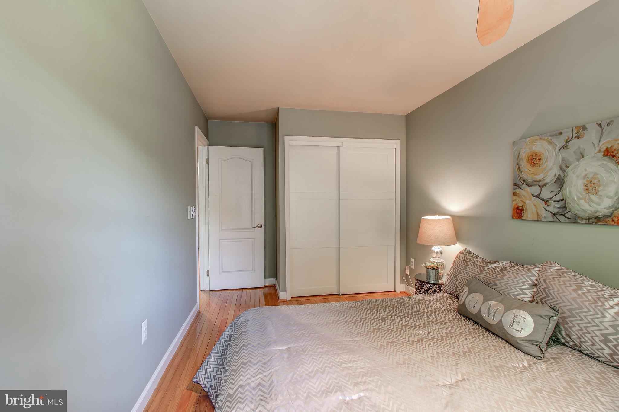 11309 Headlands Court Reston, VA 20191 - Photo 21 of 32 Bedroom 2