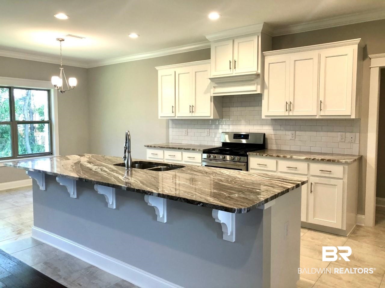 8717 Rosedown Lane Daphne, AL 36526 - Photo 5 of 16 Kitchen w/center island