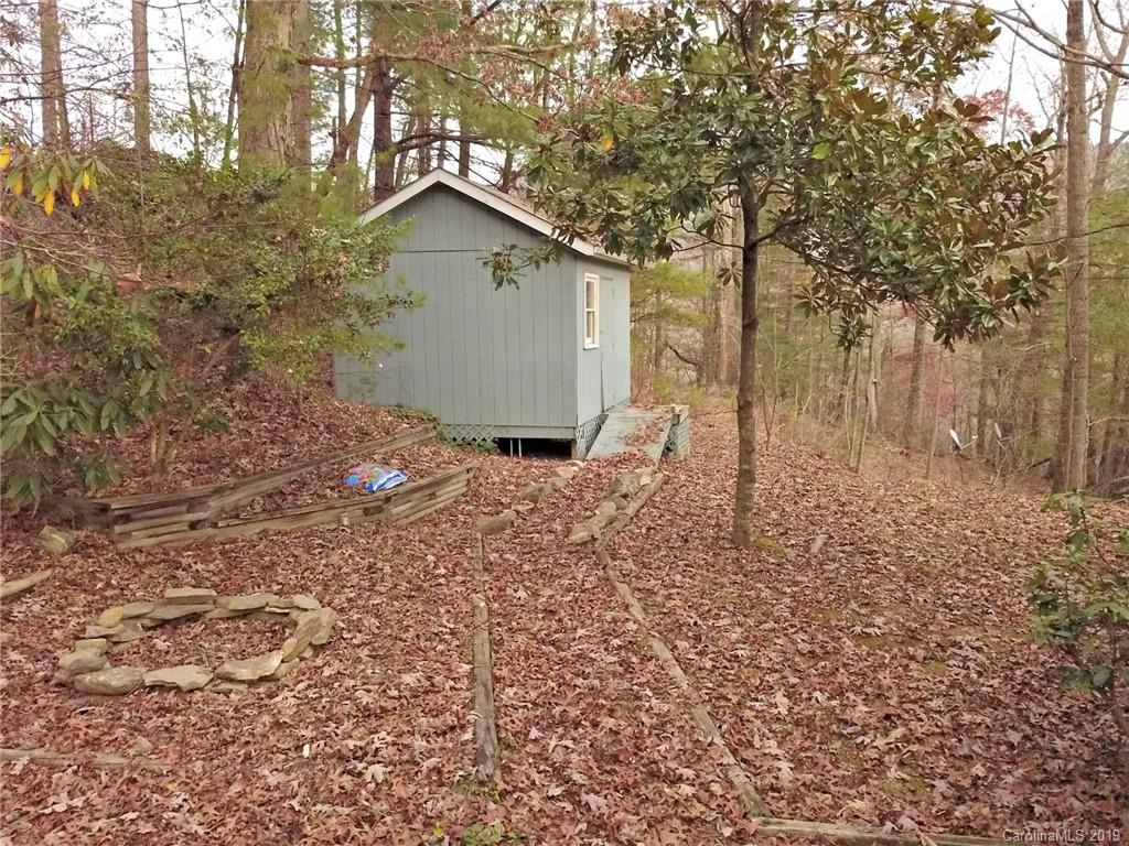 276 Bear Ridge Road Tuckasegee, NC 28783 - Photo 3 of 28 Gallery Image 3