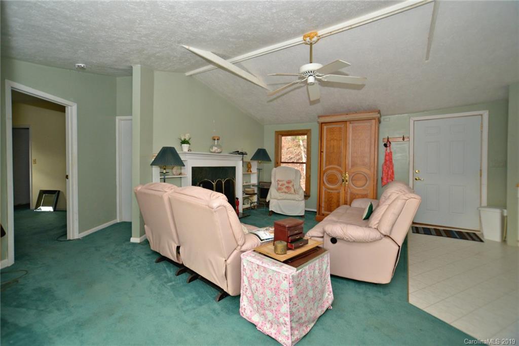 276 Bear Ridge Road Tuckasegee, NC 28783 - Photo 9 of 28 Gallery Image 9