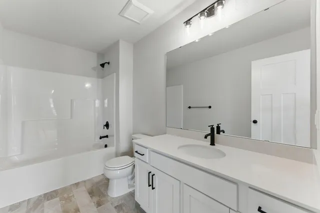 $595,000 | 1117 Annagaire Curve, Rosemount, MN 55068