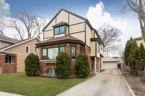 $1,050,000 | 7349 West Ibsen Street, Chicago, IL 60631