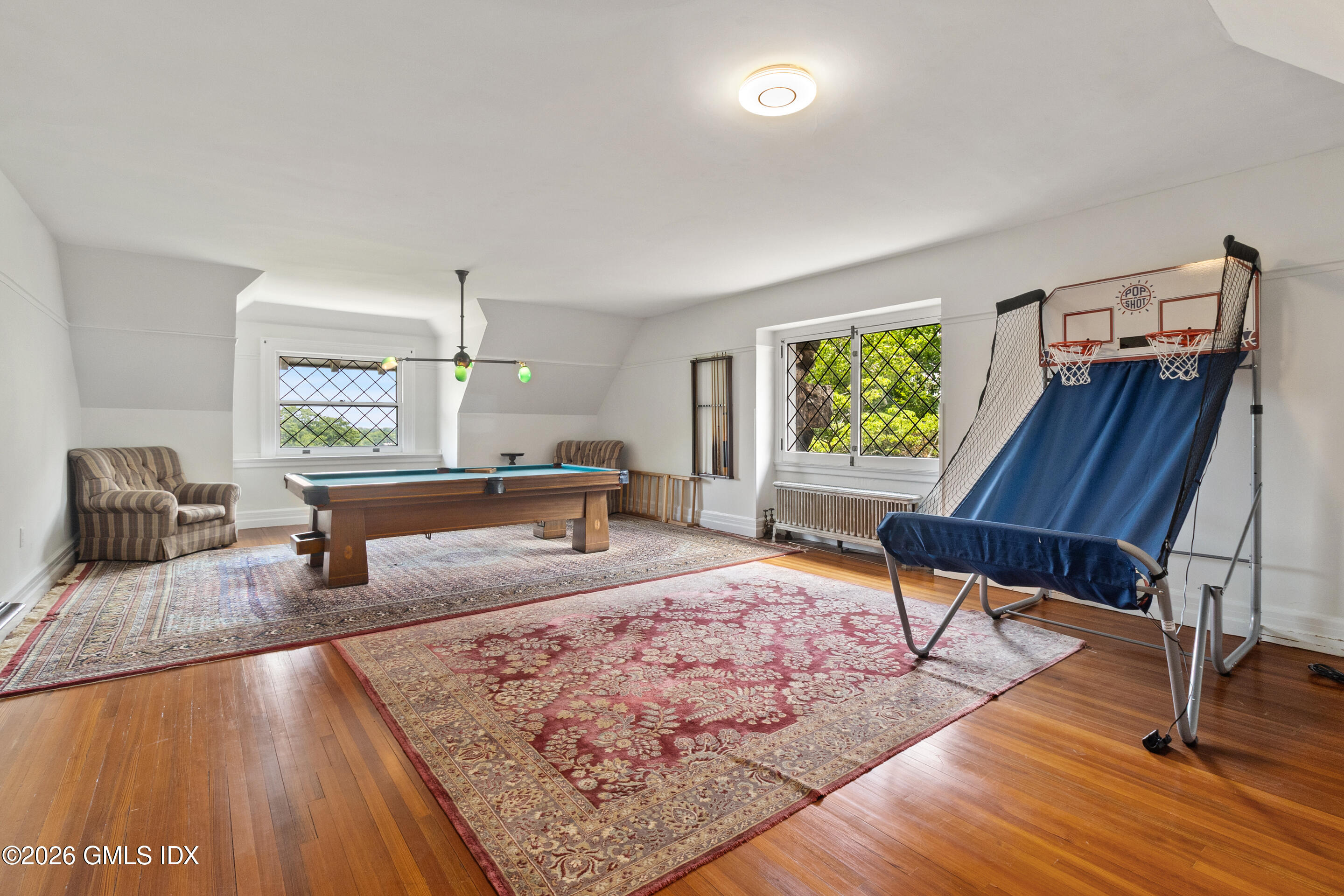 432 Field Point Road Greenwich, CT 06830 - Photo 42 of 49 3rd floor billiard/playroom
