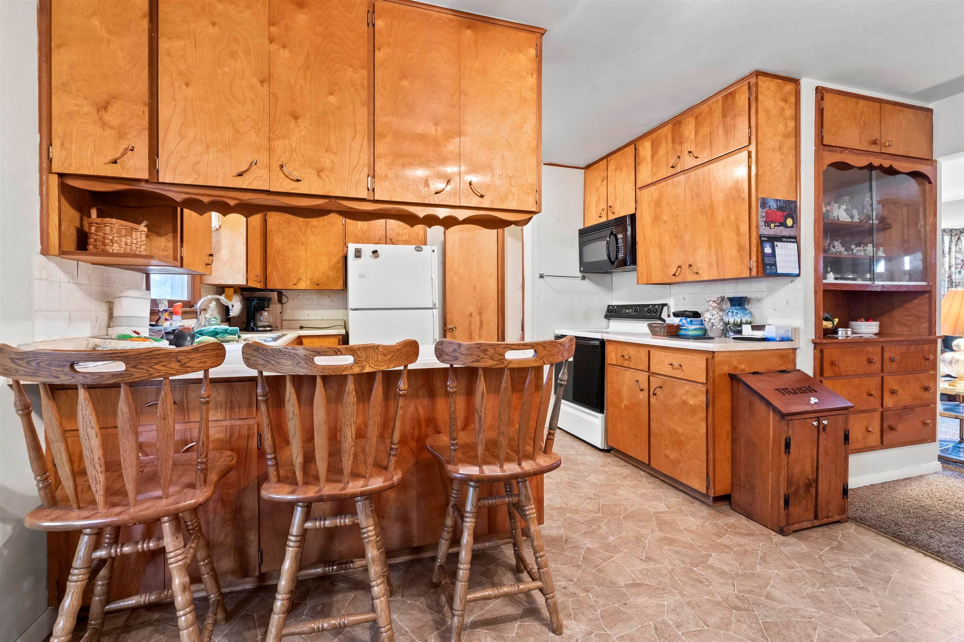 104 Locust Street Strawberry Point, IA 52076 - Photo 9 of 25 Gallery Image 9