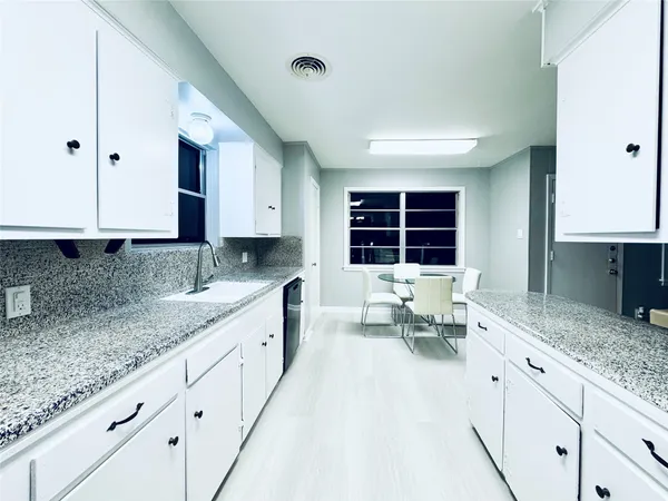 $2,250 | 6410 Neff Street, Houston, TX 77074