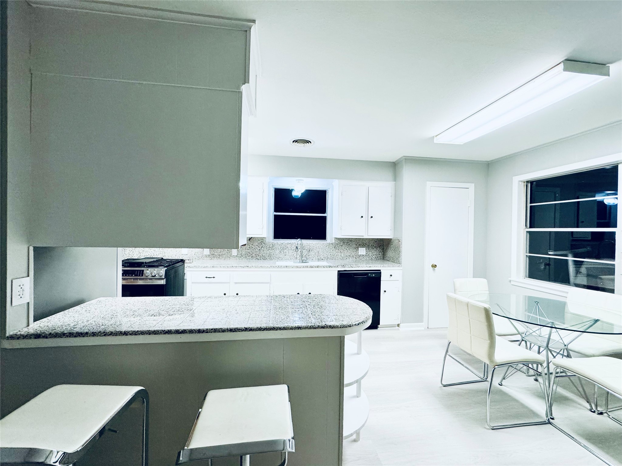 6410 Neff Street Houston, TX 77074 - Photo 2 of 3