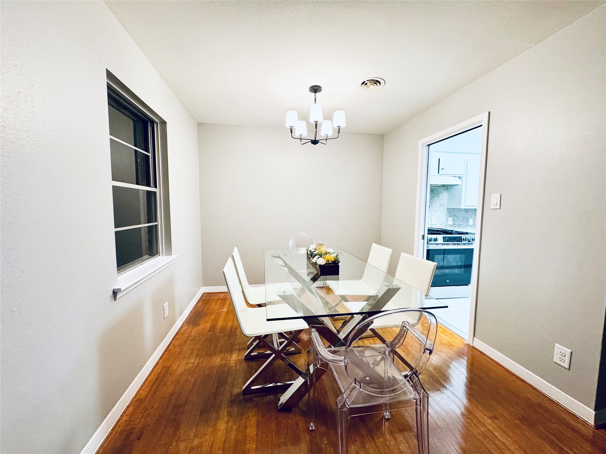 6410 Neff Street Houston, TX 77074 - Photo 3 of 3