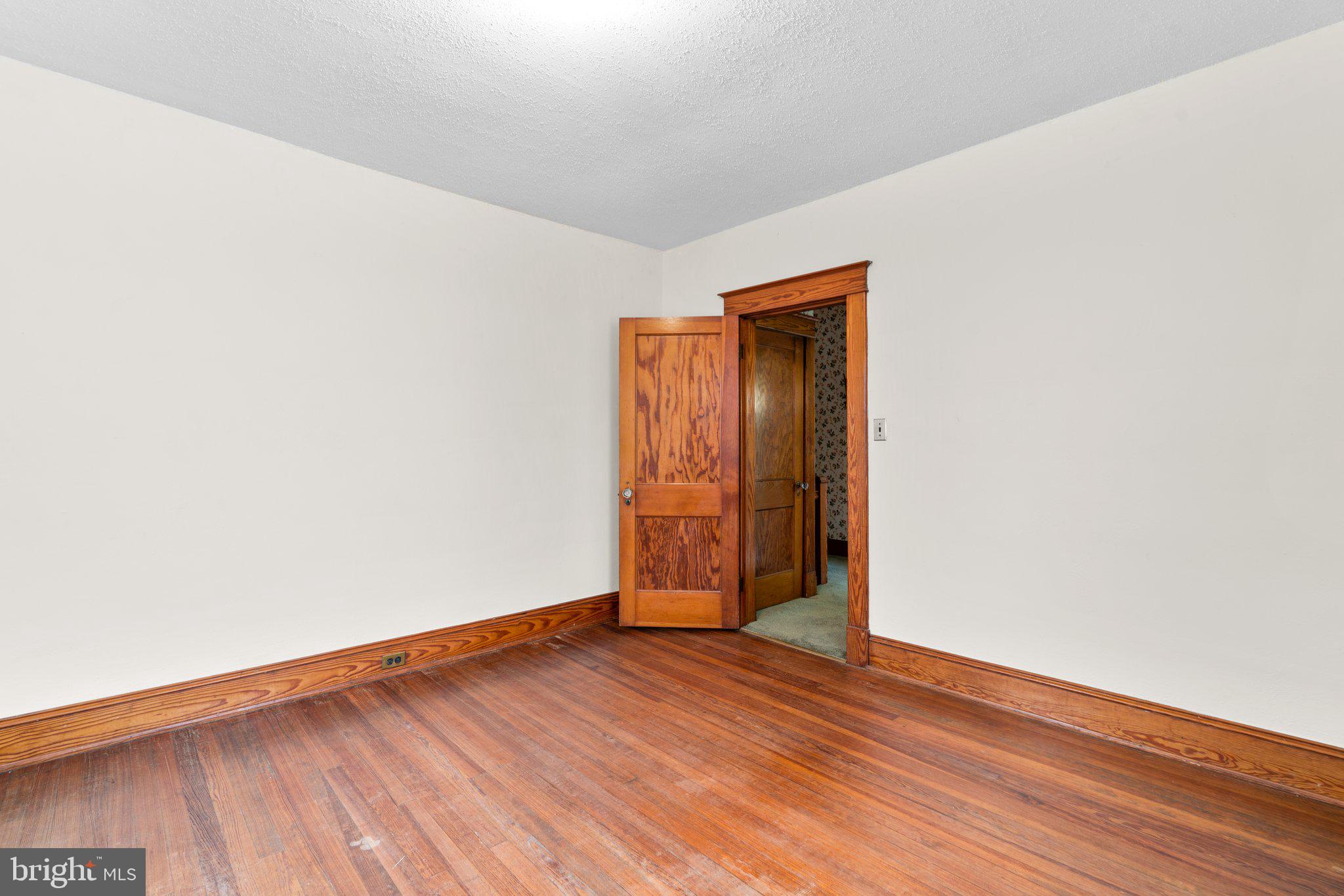 11 Overbrook Road Catonsville, MD 21228 - Photo 29 of 37 Gallery Image 29