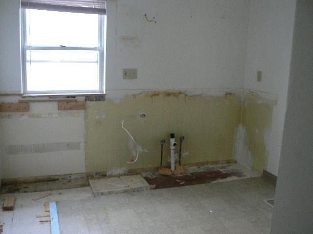 3243 Karl Road Columbus, OH 43224 - Photo 5 of 9 Gallery Image 5