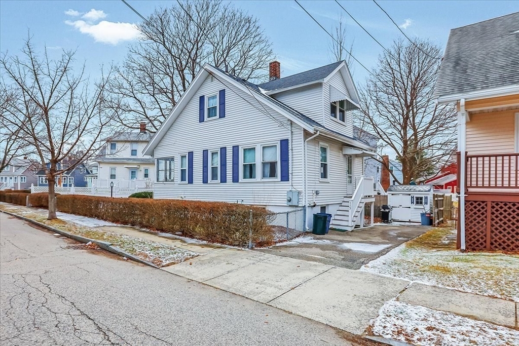 115 Colby Road Quincy, MA 02171 - Photo 4 of 27 Gallery Image 4