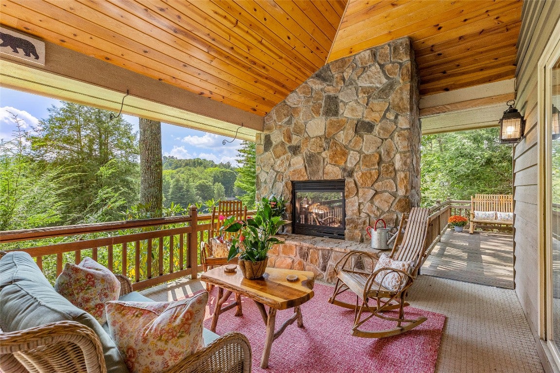 36 Rocky Ridge Road Highlands, NC 28741 - Photo 14 of 37 Gallery Image 14