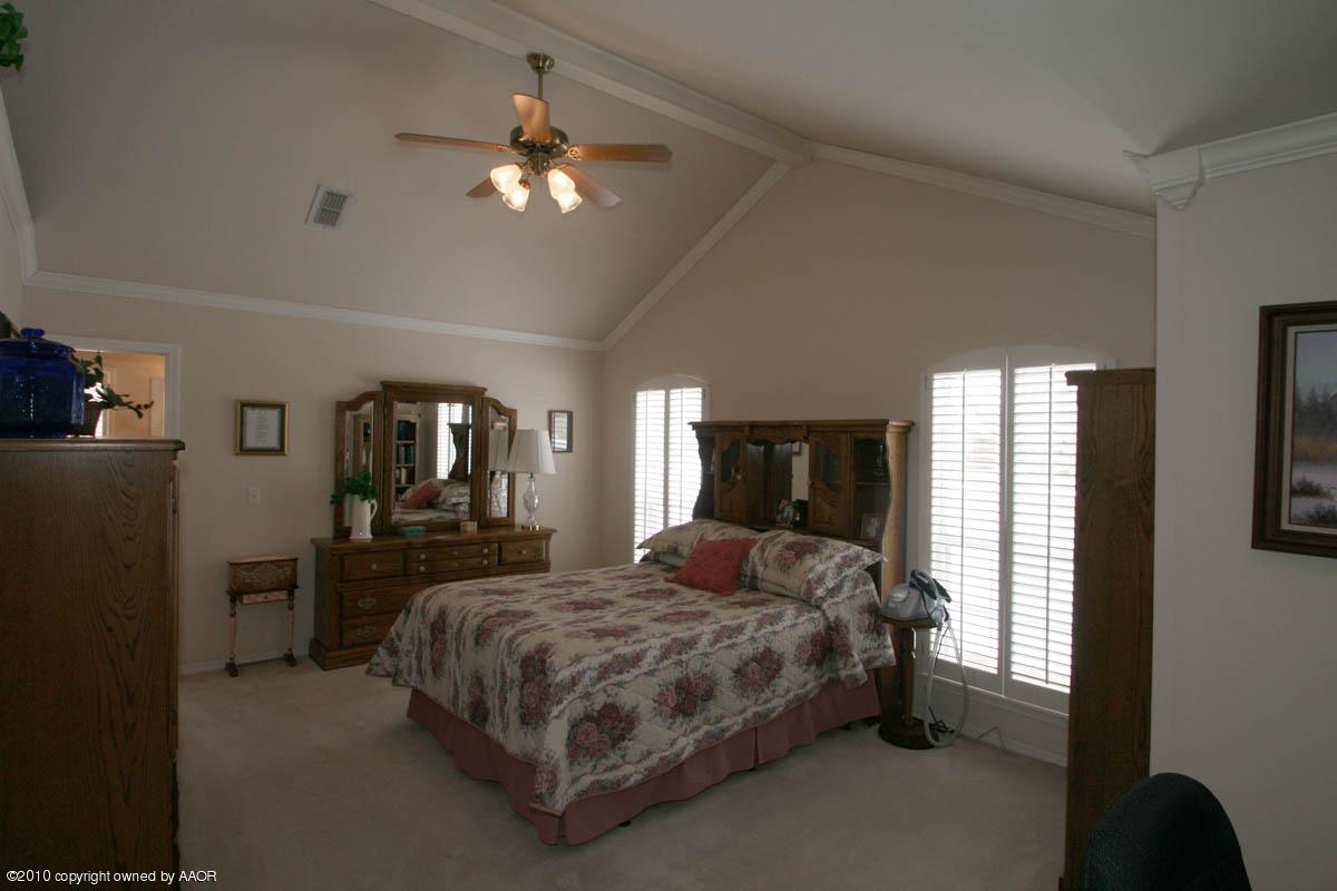 7906 Sheldon Road Amarillo, TX 79119 - Photo 16 of 17 master bedroom a
