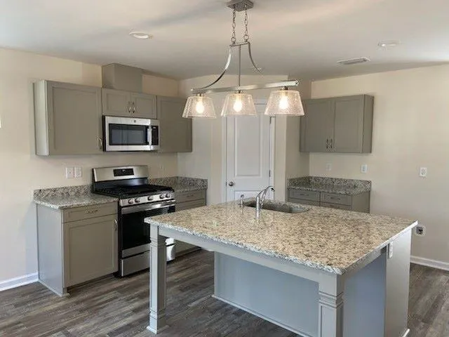 $2,095 | 2892 Blue Blossom Trail, Tallahassee, FL 32308